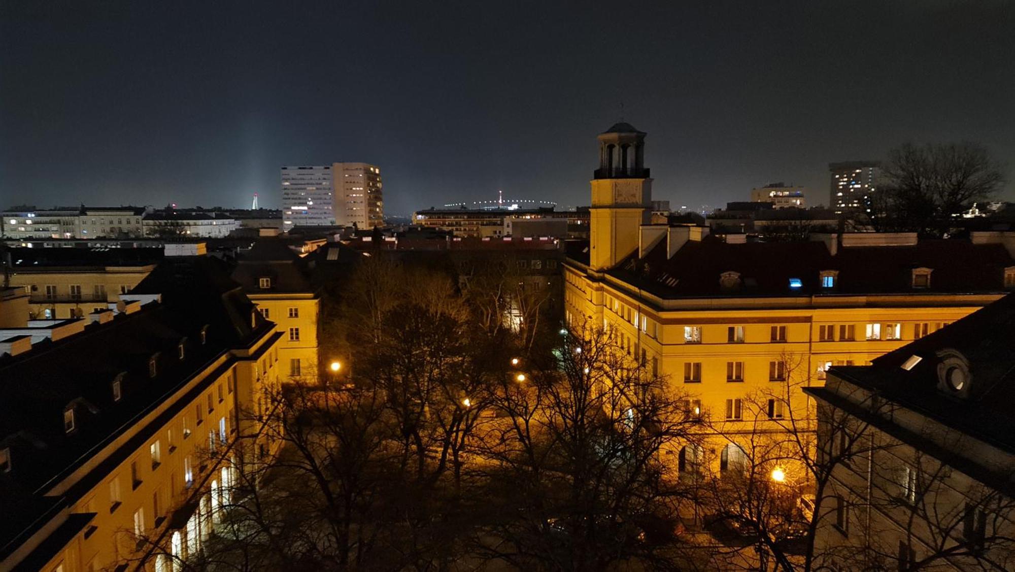 Apartament Wschodni Z Balkonem 4 Osoby Warsaw Exterior photo
